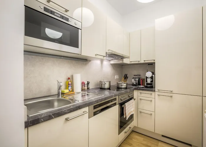 Grand Apartment