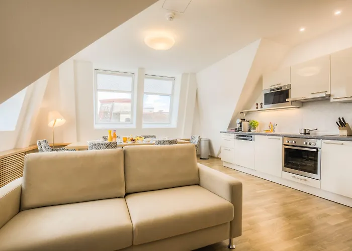 Grand Apartment *
